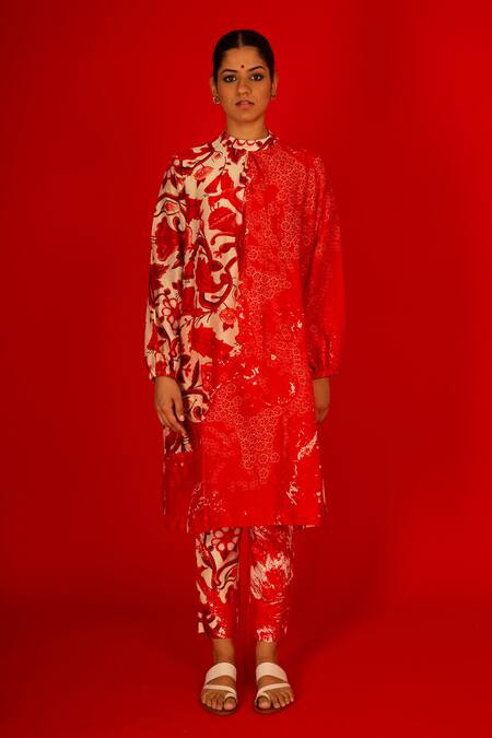 Saksham & Neharicka Red Chanderi Round Neck Durga Kurta With Pant Online at Aza Fashions Saksham & Neharicka_Red Chanderi Round Neck Durga Kurta With Pant _Online_at_Aza_Fashions