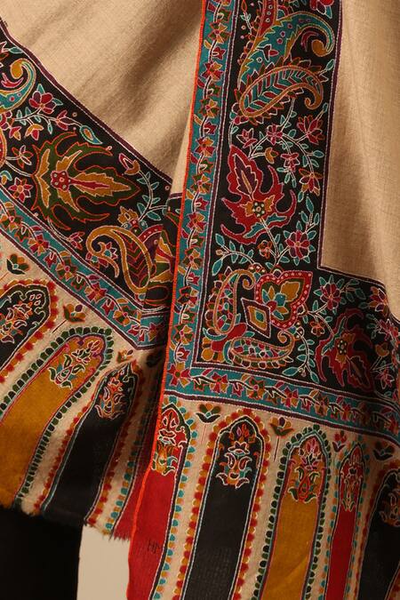 Buy_Dusala_Off White Birva Botanic Fleur Kalamkari Border Pashmina Shawl_Online_at_Aza_Fashions