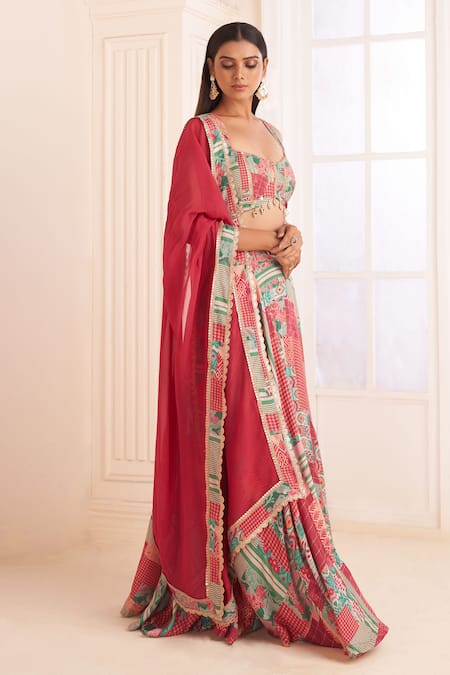 Affroz_Pink Crepe Mirrors, Embroidery Scoop Neck Abstract Patch Print Lehenga Set _Online_at_Aza_Fashions