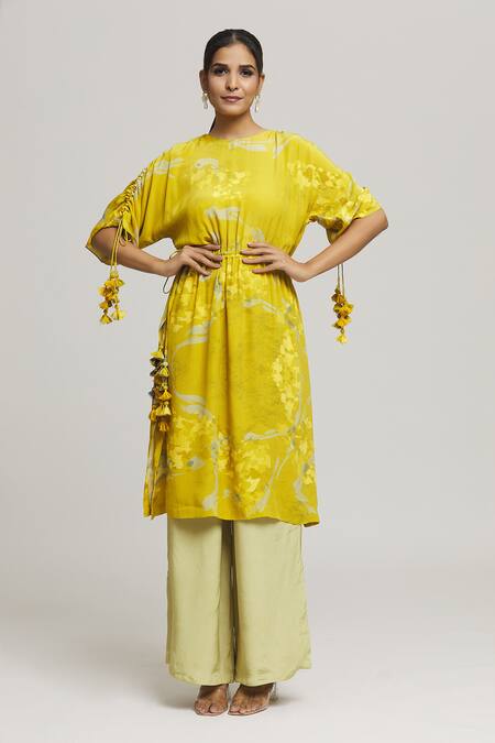 Label Shristi Chetani_Yellow Crepe Round Neck Rangat Abstract Print Flared Kurta With Pant_Online_at_Aza_Fashions