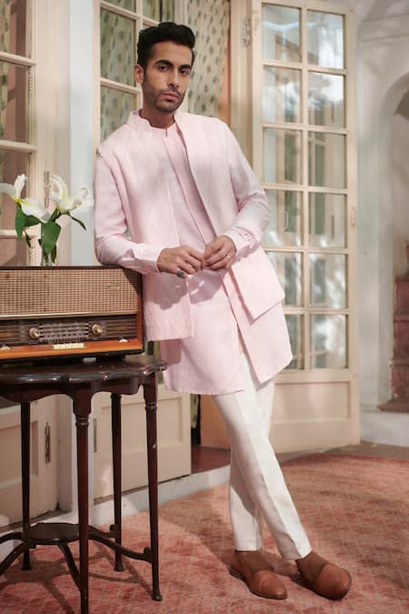 Philocaly Ruhdar Front-Buttoned Bundi & Kurta Set 