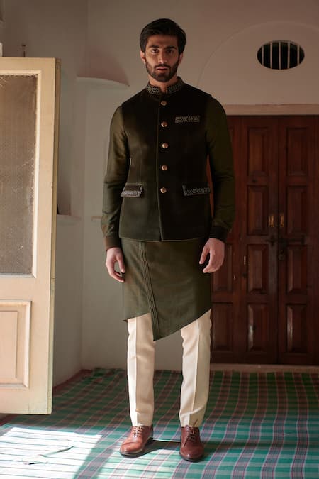 Philocaly Rudra Front-Buttoned Bundi 