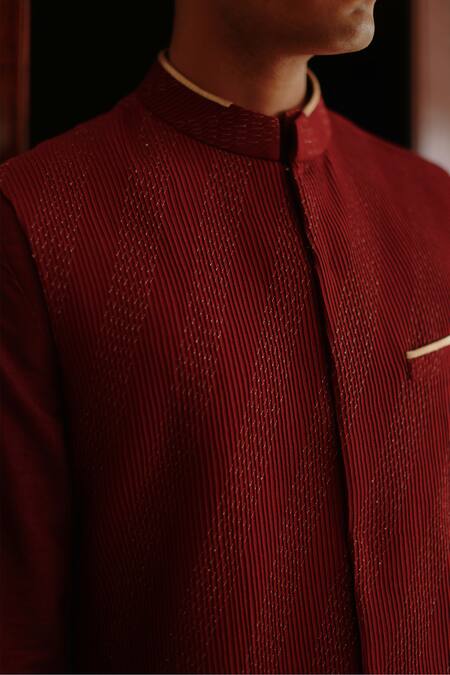 Philocaly Maroon Cotton, Silk Embroidery Thread Bundi at Aza Fashions Philocaly_Maroon Cotton, Silk Embroidery Thread Bundi _at_Aza_Fashions