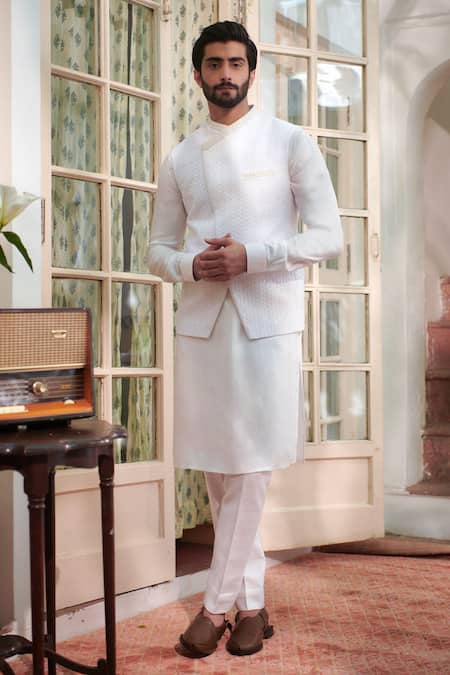 Philocaly White Sequined Bundi & Kurta Set 