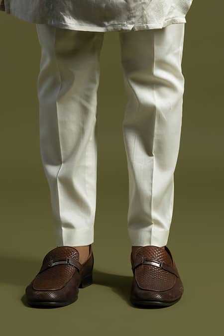 Buy_PAARSH_Gray Bamboo Crystals, Beads Egyptian Pattern Bundi _Online_at_Aza_Fashions