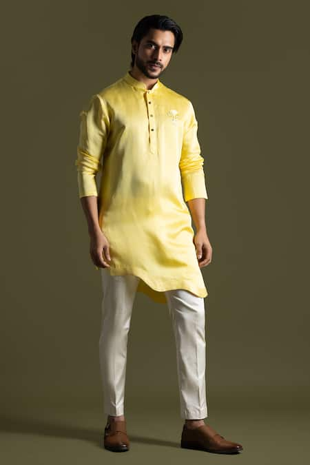 Paarsh Threadwork Scalloped Hem Kurta With Pant Pyjama 