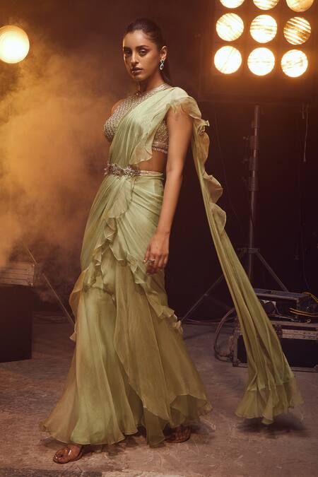 Kavita Arora_Green Pure Chiffon Hand Ruffle Pre-stitched Saree Set With Belt  _at_Aza_Fashions