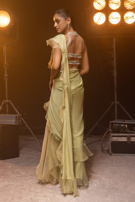 Kavita Arora Ruffle Pre-Stitched Saree Set With Belt 