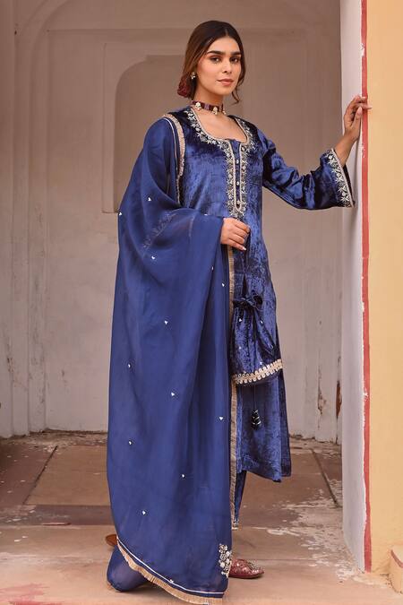 Shop Karaj Jaipur Blue Velvet, Organza Embroidery Round Neck Iris Fleur Kurta Pant Set Online at Aza Fashions Shop_Karaj Jaipur_Blue Velvet, Organza Embroidery Round Neck Iris Fleur Kurta Pant Set _Online_at_Aza_Fashions