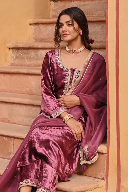 Shop Karaj Jaipur Wine Velvet, Organza Embroidery Round Neck Clover Fleur Kurta Pant Set Online at Aza Fashions Shop_Karaj Jaipur_Wine Velvet, Organza Embroidery Round Neck Clover Fleur Kurta Pant Set _Online_at_Aza_Fashions