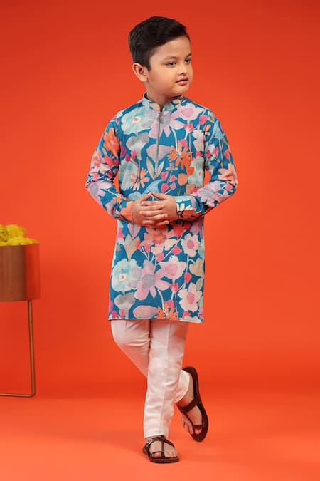 Kora By Nilesh Mitesh Floral Print Kurta With Pant 