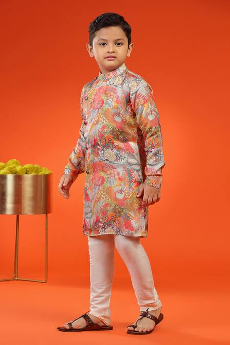 Kora By Nilesh Mitesh_Pink Silk Embroidery Retro Floral Print Kurta With Churidar_Online_at_Aza_Fashions