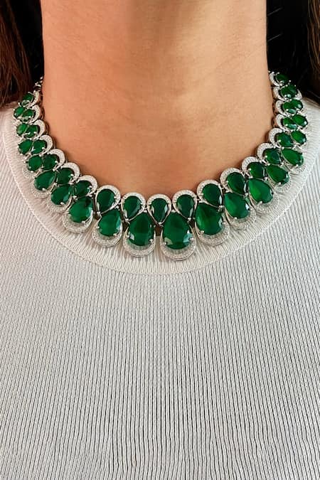 PRERTO Emerald Green Diamonds, Stones Embellished Double-layered Drop Necklace Set Online at Aza Fashions PRERTO_Emerald Green Diamonds, Stones Embellished Double-layered Drop Necklace Set _Online_at_Aza_Fashions