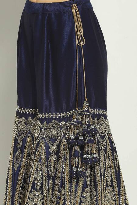 Buy Vandana Sethi Blue Silk, Chiffon Mirrors, Zari Keyhole Neck Embroidered Kurta Gharara Set Buy_Vandana Sethi_Blue Silk, Chiffon Mirrors, Zari Keyhole Neck Embroidered Kurta Gharara Set