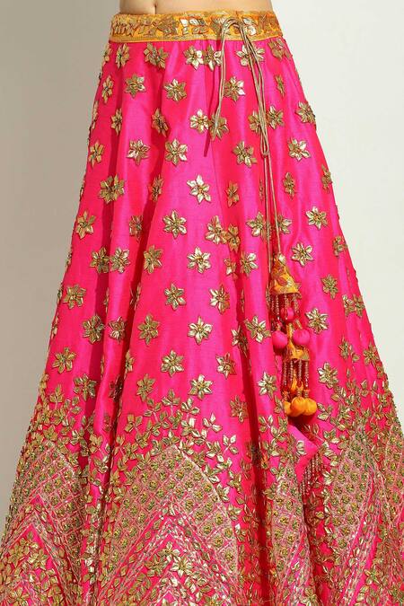 Buy Vandana Sethi Fuchsia Silk Beads, Tassels Sweetheart Neck Gota Work Bridal Lehenga Set Buy_Vandana Sethi_Fuchsia Silk Beads, Tassels Sweetheart Neck Gota Work Bridal Lehenga Set
