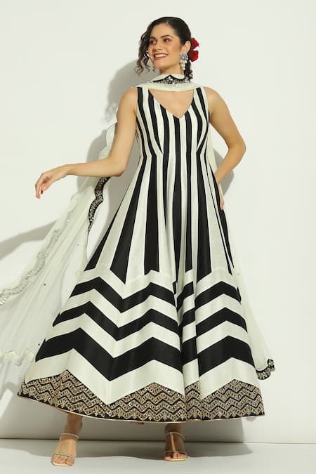 Vandana Sethi Black Dupion Silk Embroidery Chevron V Neck Stripe Pattern Anarkali With Dupatta 