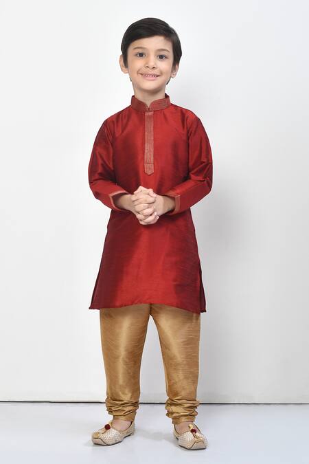 Buy_Petite Pomme_Maroon Silk, Silk, Embroidery Placement Thread Work Kurta Set _Online_at_Aza_Fashions