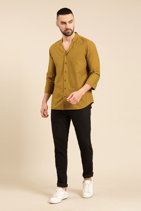 Mayank Modi - Men Green Malai Cotton Solid Straight Shirt 