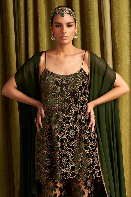 Buy Qala Clothing Green Velvet, Georgette Embroidery Scoop Neck Mira Cape Floral Pant Set Online at Aza Fashions Buy_Qala Clothing_Green Velvet, Georgette Embroidery Scoop Neck Mira Cape Floral Pant Set _Online_at_Aza_Fashions