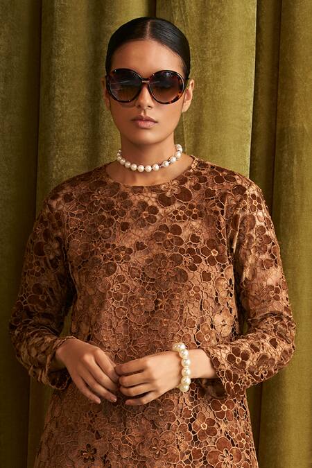 Qala Clothing Brown Velvet, Brocade, Crepe Cut Work, Embroidery Kaia Floral Kurta With Pant Online at Aza Fashions Qala Clothing_Brown Velvet, Brocade, Crepe Cut Work, Embroidery Kaia Floral Kurta With Pant _Online_at_Aza_Fashions