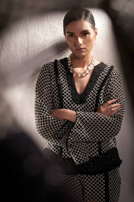 Qala Clothing_Black Cotton, Tweed Round Neck Rue Jaal Pattern Knitted Top _Online_at_Aza_Fashions