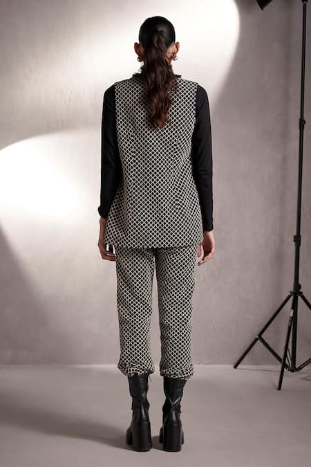 Qala Clothing Fallon Knitted Jacket & Pant Set 