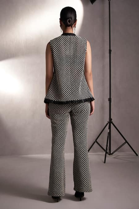 Qala Clothing Knitted Crochet Top & Pant Set 