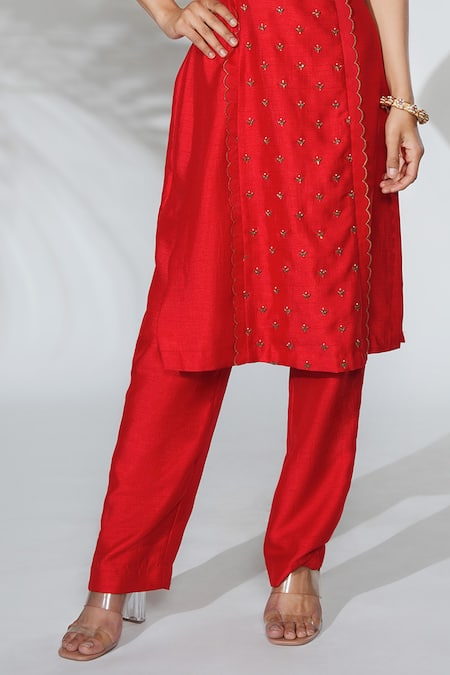Anu Pellakuru Red Linen, Silk Embroidery Bandeau Neck Hand Kurta And Pant Set Online at Aza Fashions Anu Pellakuru_Red Linen, Silk Embroidery Bandeau Neck Hand Kurta And Pant Set _Online_at_Aza_Fashions