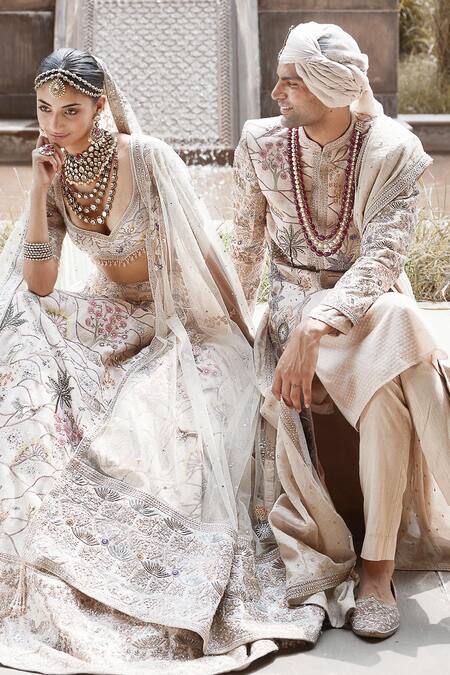 Buy Matsya Off White Lehenga And Blouse Vintage Udaibagh Shikargah Bridal Set Online at Aza Fashions Buy_Matsya_Off White Lehenga And Blouse Vintage Udaibagh Shikargah Bridal Set _Online_at_Aza_Fashions