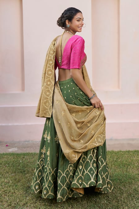 Shop Naaz By Noor Green Chanderi, Tissue Sequins, Embroidery V-neck Lehenga Set at Aza Fashions Shop_Naaz By Noor_Green Chanderi, Tissue Sequins, Embroidery V-neck Lehenga Set _at_Aza_Fashions