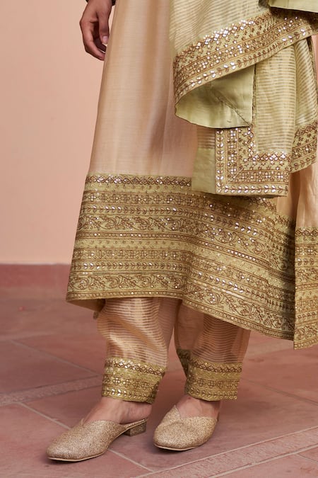 Buy Naaz By Noor Beige Chanderi Sequins, Embroidery V-neck Placket Anarkali Set Online at Aza Fashions Buy_Naaz By Noor_Beige Chanderi Sequins, Embroidery V-neck Placket Anarkali Set _Online_at_Aza_Fashions