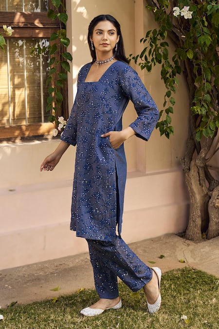 Naaz By Noor Blue Chanderi Sequins, Embroidery Square Neck Floral Kurta And Pant Set Online at Aza Fashions Naaz By Noor_Blue Chanderi Sequins, Embroidery Square Neck Floral Kurta And Pant Set _Online_at_Aza_Fashions