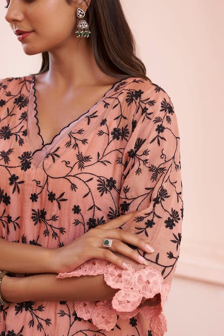 Shop Naaz By Noor Pink Chanderi Embroidery, Lace Scoop Neck Flower Kaftan Kurta And Pant Set Online at Aza Fashions Shop_Naaz By Noor_Pink Chanderi Embroidery, Lace Scoop Neck Flower Kaftan Kurta And Pant Set _Online_at_Aza_Fashions