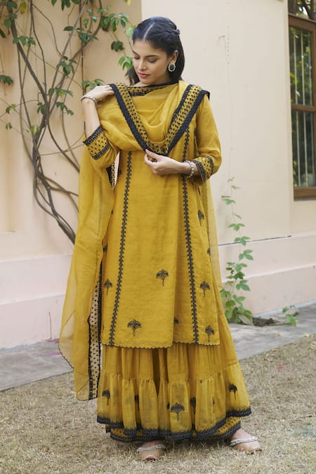 Shop Naaz By Noor Yellow Chanderi, Organza Embroidery Round Neck Flower Kurta Sharara Set Online at Aza Fashions Shop_Naaz By Noor_Yellow Chanderi, Organza Embroidery Round Neck Flower Kurta Sharara Set _Online_at_Aza_Fashions