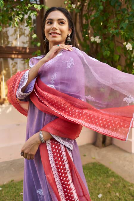Naaz By Noor_Purple Chanderi, Organza Embroidery Round Neck Thread Work A-line Kurta Set _at_Aza_Fashions