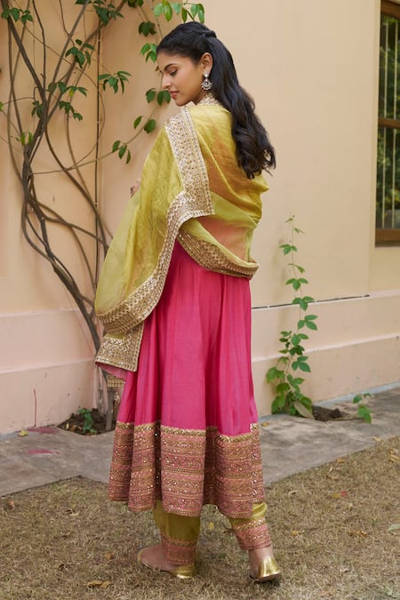 Shop Naaz By Noor Pink Chanderi, Organza Sequins, Embroidery Round Neck Border Anarkali Set at Aza Fashions Shop_Naaz By Noor_Pink Chanderi, Organza Sequins, Embroidery Round Neck Border Anarkali Set _at_Aza_Fashions