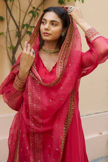 Buy Naaz By Noor Red Chanderi, Organza Sequins, Embroidery Scoop Neck Border Kurta Set Online at Aza Fashions Buy_Naaz By Noor_Red Chanderi, Organza Sequins, Embroidery Scoop Neck Border Kurta Set _Online_at_Aza_Fashions