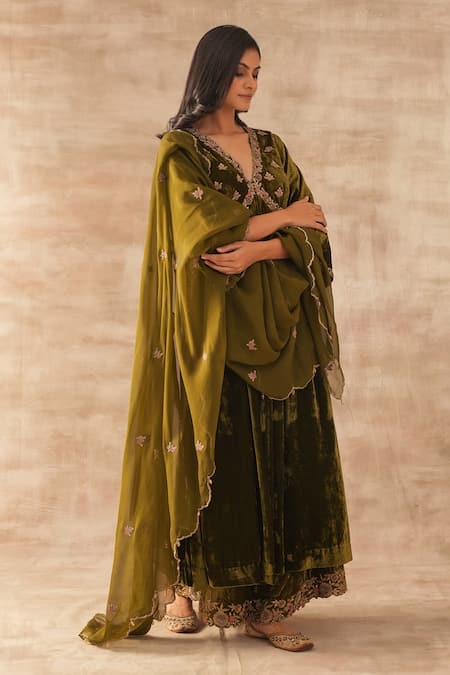 Buy Varun Chhabra Green Anarkali And Palazzo Velvet Embroidery Resham V Neck Yoke Set Online at Aza Fashions Buy_Varun Chhabra_Green Anarkali And Palazzo Velvet Embroidery Resham V Neck Yoke Set_Online_at_Aza_Fashions