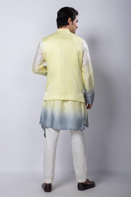 Smriti By Anju Agarwal Atharva Embroidered Nehru Jacket & Vibhor Kurta Set 