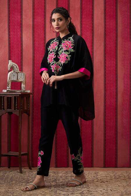 Shop Soup By Sougat Paul Black Chanderi Silk Embroidery, Applique Collared Work Kimono Top With Pant Online at Aza Fashions Shop_Soup By Sougat Paul_Black Chanderi Silk Embroidery, Applique Collared Work Kimono Top With Pant _Online_at_Aza_Fashions