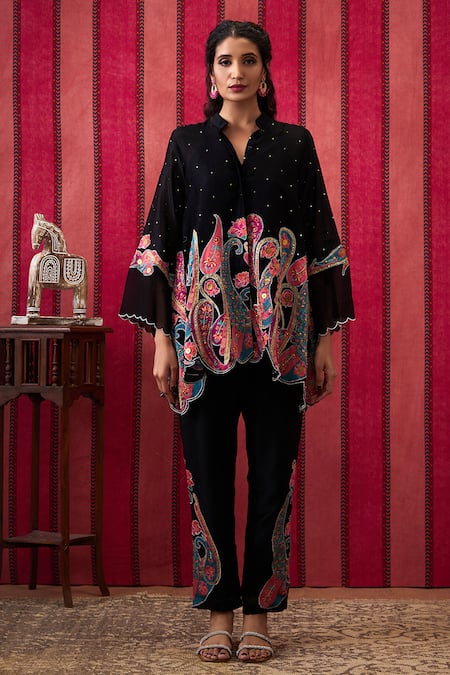 Soup By Sougat Paul_Black Chanderi Silk Sequins Paisley Blossom Applique Embellished Top With Pant _Online_at_Aza_Fashions