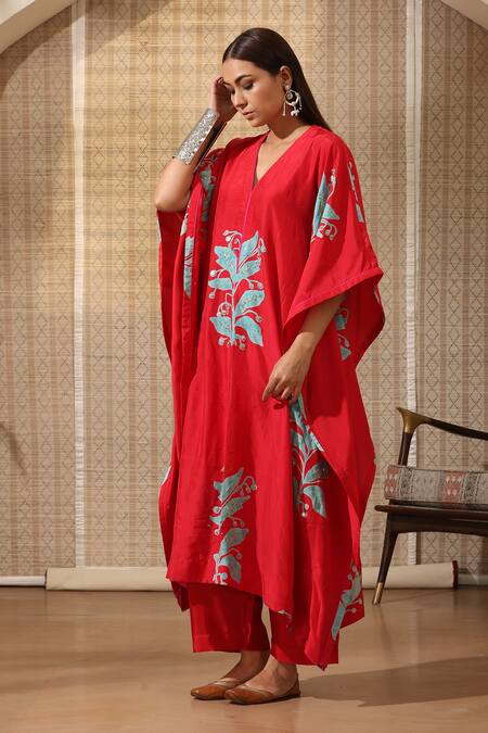 Buy_Rekha Agra_Red Silk Embroidery V-neck Amaryllis Print Embellished Kaftan With Pant _Online_at_Aza_Fashions