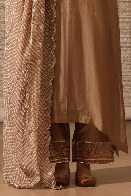 Shop_Rekha Agra_Beige Chanderi Sequins, Gota Patti, Embroidery Round And Yoke Kurta Pant Set _Online_at_Aza_Fashions