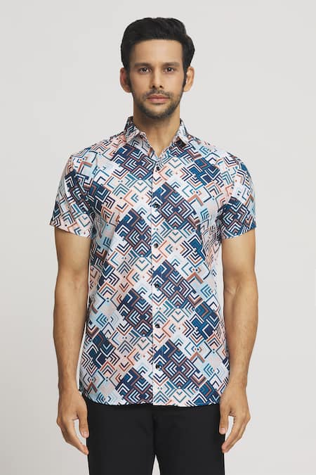 Aryavir Malhotra Multi Color Cotton Geometric Illusion Print Shirt at Aza Fashions Aryavir Malhotra_Multi Color Cotton Geometric Illusion Print Shirt_at_Aza_Fashions