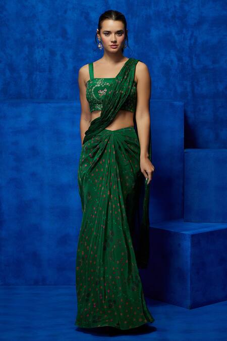 Buy_Nautanky_Emerald Green Crepe Zari Square Neck Bloom Print Pre-draped Saree With Blouse _Online_at_Aza_Fashions