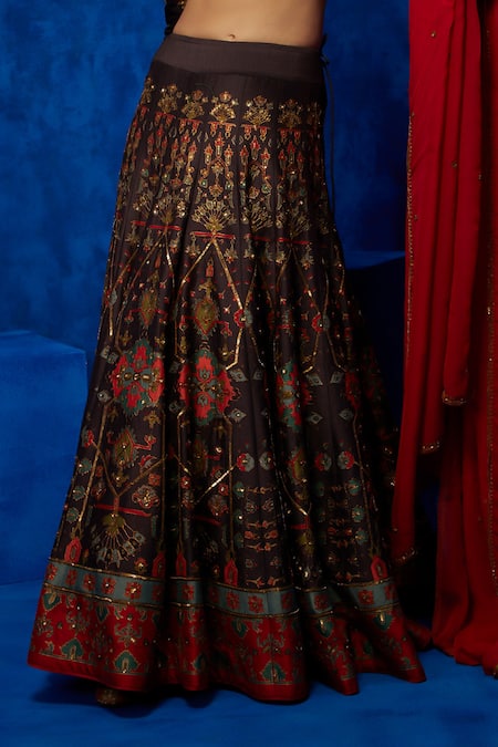 Shop_Nautanky_Brown Silk, Organza Zari, Sequins Round Neck Midnight Petal Print Lehenga Set 