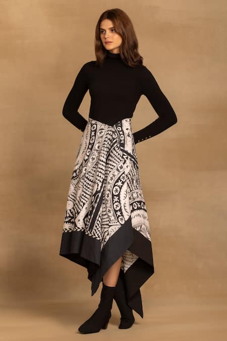 Shop Reena Sharma White Cotton Nikita Abstract Print Skirt Online at Aza Fashions Shop_Reena Sharma_White Cotton Nikita Abstract Print Skirt _Online_at_Aza_Fashions