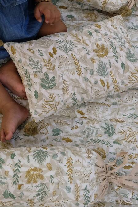 Buy_Design Gaatha_Off White 100% Cotton Print Autumn Floral Baby Bedding Set_Online_at_Aza_Fashions