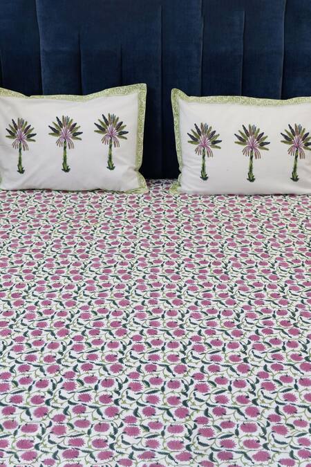 Shop Design Gaatha Multi Color 100% Cotton, 20s Sheeting Print Floral Hand Block Bed Cover Set at Aza Fashions Shop_Design Gaatha_Multi Color 100% Cotton, 20s Sheeting Print Floral Hand Block Bed Cover Set_at_Aza_Fashions
