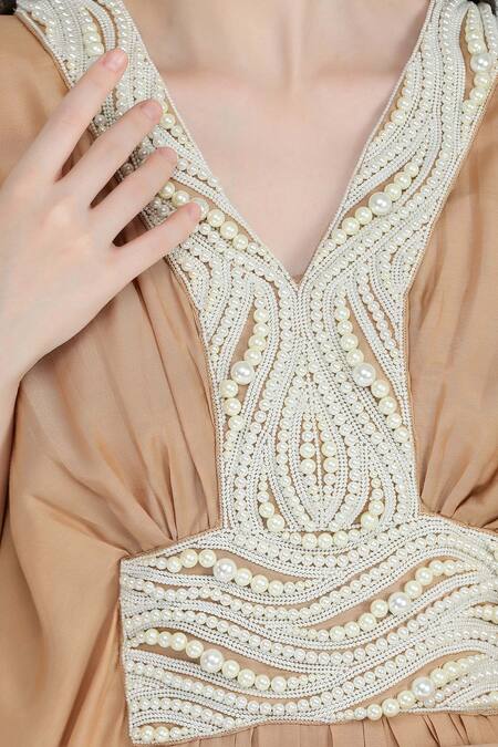 Shruti Sancheti Brown Silk Pearls V-neck Mulmul Gathered Work Kaftan at Aza Fashions Shruti Sancheti_Brown Silk Pearls V-neck Mulmul Gathered Work Kaftan _at_Aza_Fashions